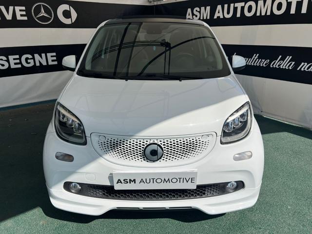 smart forFour BRABUS 0.9 Turbo twinamic Xclusive cabrio - foto 2 di 4