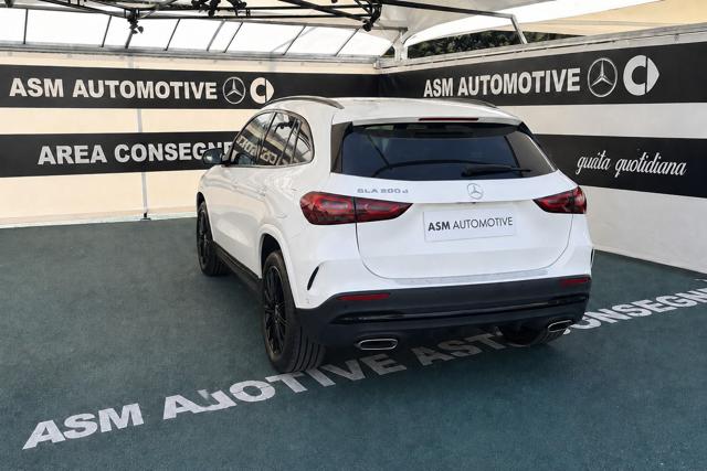 Mercedes-Benz GLA 200 d Automatic AMG Line Premium - foto 4 di 4