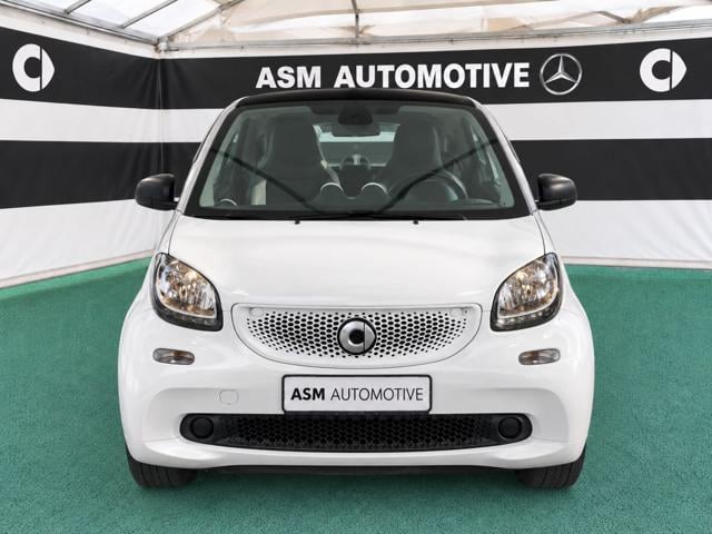 smart forTwo 70 1.0 twinamic Youngster, del 2019, 74.000 km, in vendita a Marigliano (NA)