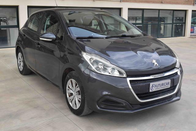 Peugeot 208 1° serie PureTech 82 5 porte Allure - foto 3 di 4