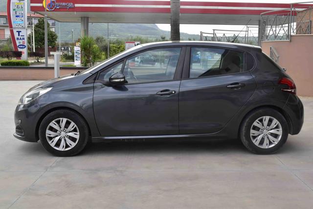 Peugeot 208 1� serie PureTech 82 5 porte Allure usato a TELESE TERME