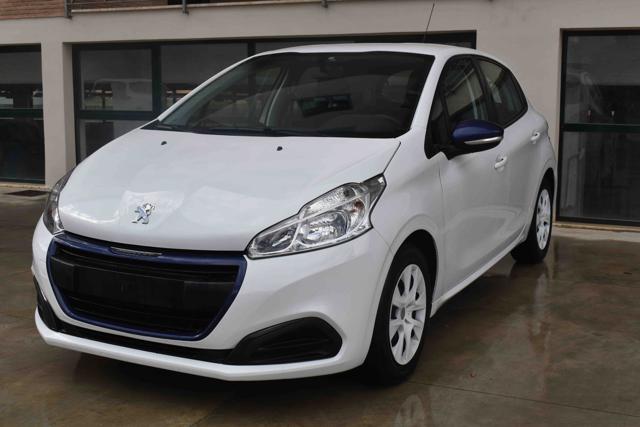 Peugeot 208 PureTech 68 5 porte Active - foto 2 di 4
