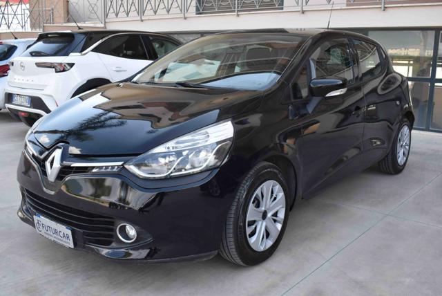 Renault Clio 1.5 dCi 8V 75CV 5 porte Live - foto 2 di 4
