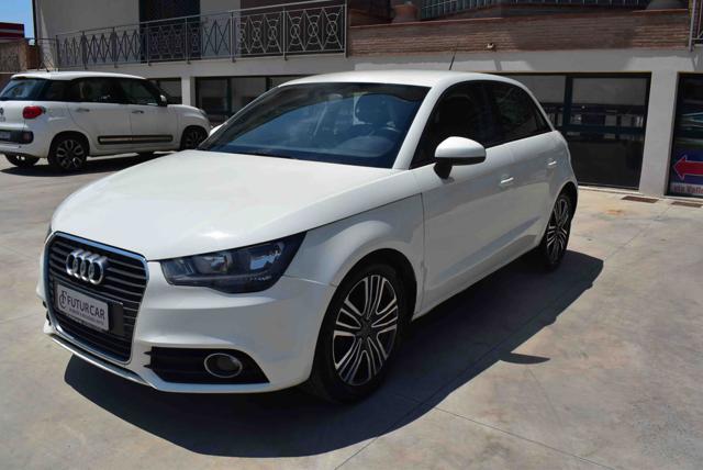 Audi A1 SPB 1.6 TDI S tronic Attraction - foto 2 di 4