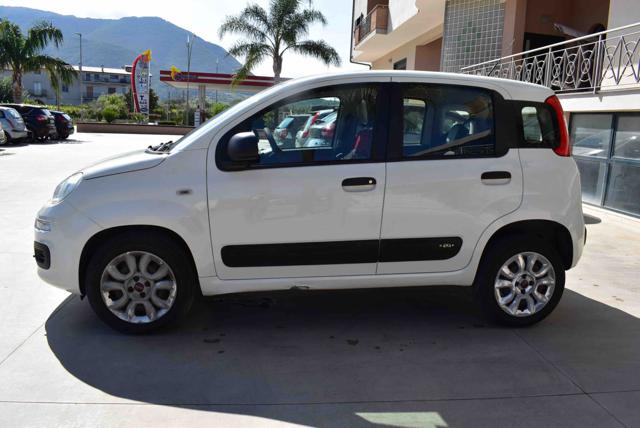 Fiat Panda 0.9 TwinAir Turbo Natural Power Lounge - foto 4 di 4