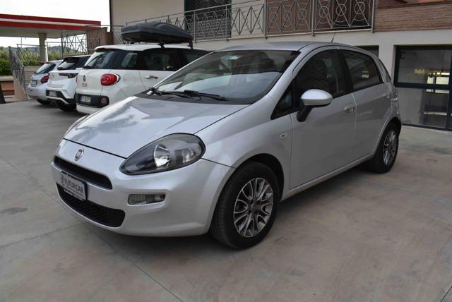Fiat Punto 1.4 8V 5 porte Easypower Lounge - foto 2 di 4