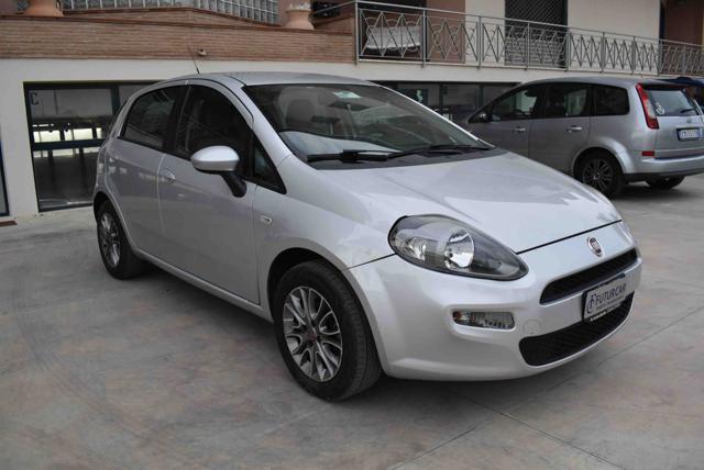 Fiat Punto 1.4 8V 5 porte Easypower Lounge - foto 3 di 4