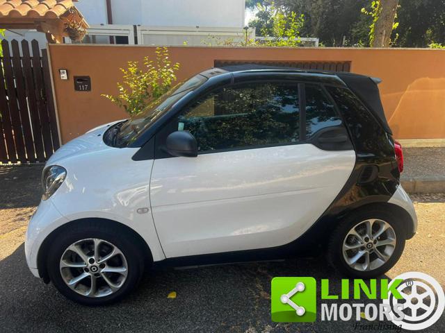 smart forTwo 70 1.0 twinamic cabrio Passion, Finanziamento - foto 2 di 4