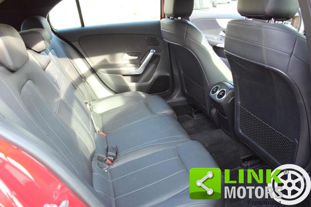 Mercedes-Benz A 180 Premium , Tagliandi certificati, Batteria nuova, del 2019, 19.060 km, in vendita a Roma (RM)