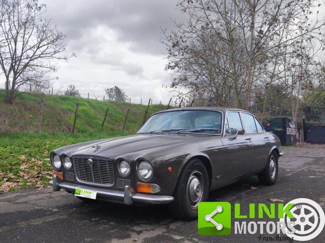 Jaguar XJ6 4.2, meccanica e interni restaurati, targa rm usato a ROMA