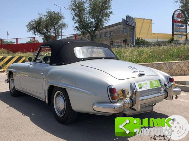 Mercedes-Benz 190 SL / Targa Oro / Matching N. / Visibile a Bari - foto 3 di 13
