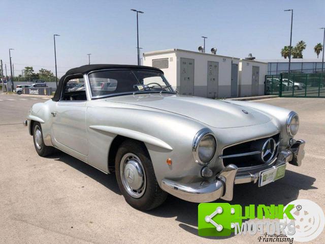 Mercedes-Benz 190 SL / Targa Oro / Matching N. / Visibile a Bari d'epoca a ROMA