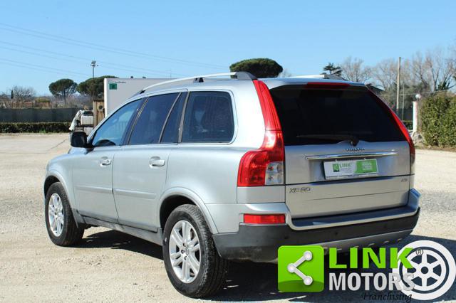 Volvo XC90 2.4 D5 / Automatica / AWD / Executive - foto 3 di 4