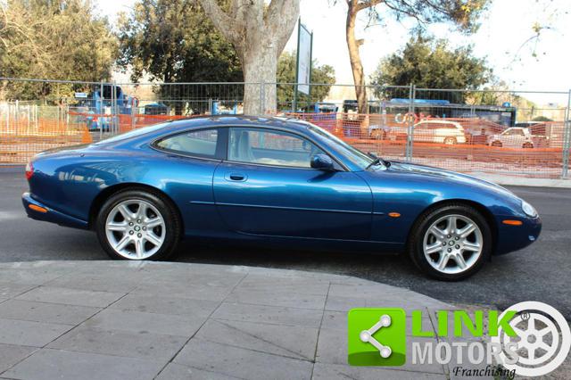Jaguar XK8 4.0 Coupé, Crs, Kilometri originali - foto 3 di 4