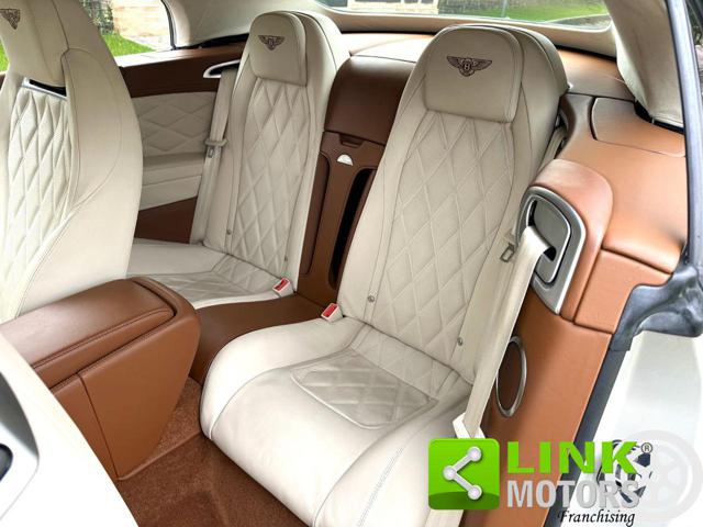 Bentley Continental GTC V8 4.0 / Tagliandi Bentley / Mulliner, del 2012, 61.000 km, in vendita a Roma (RM)