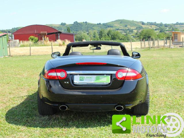 Jaguar XK 5.0 V8 Convertibile / Cerchi 20 / Pelle / Sensori - foto 4 di 4