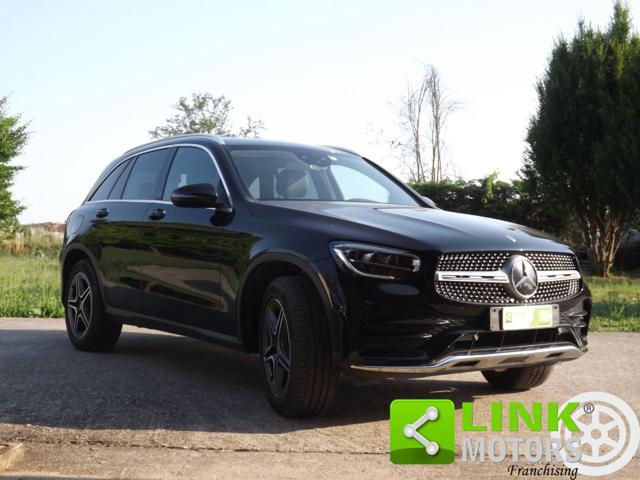 Mercedes-Benz GLC 220 D 4Matic Premium Plus pacchetto AMG ben tenuta - foto 3 di 4