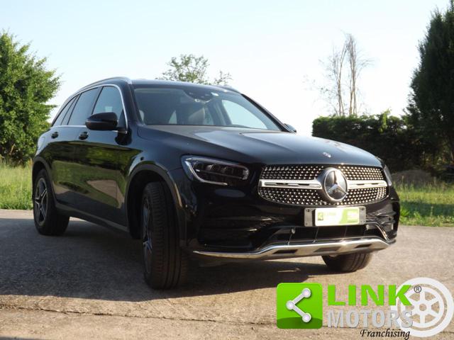 Mercedes-Benz GLC 220 D 4Matic Premium Plus pacchetto AMG ben tenuta - foto 2 di 4