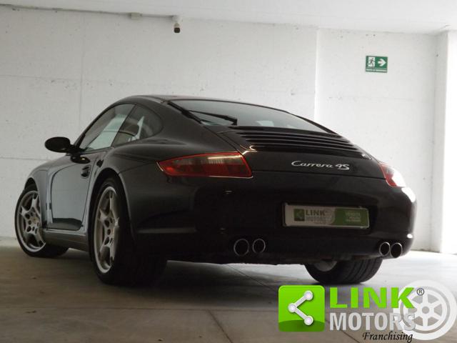 Porsche 997 911 Carrera 4S Coupé - foto 4 di 4