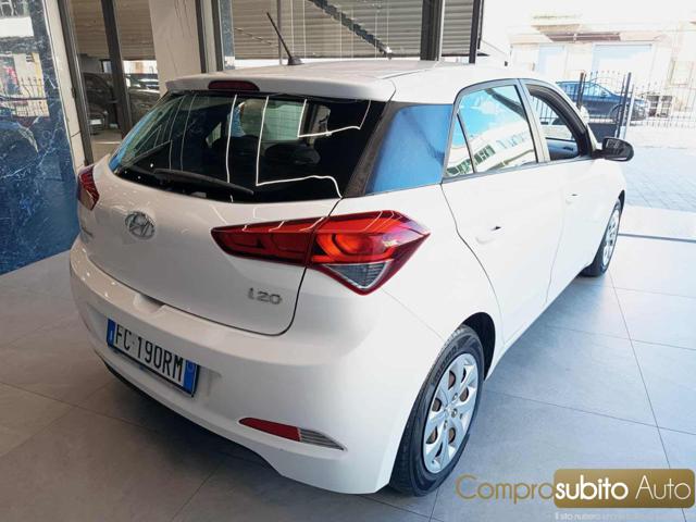 Hyundai i20 1.2 5 porte Style GPL - foto 4 di 4