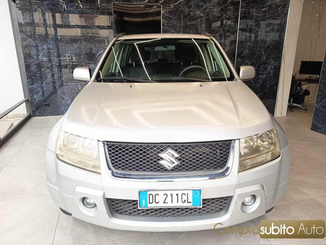 Suzuki Grand Vitara 1.9 DDiS 5 porte usato a PRATO