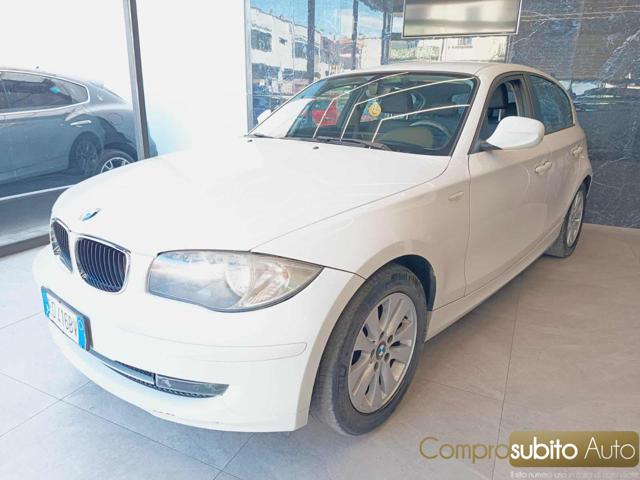 BMW 116 i cat 5 porte Futura - foto 2 di 4