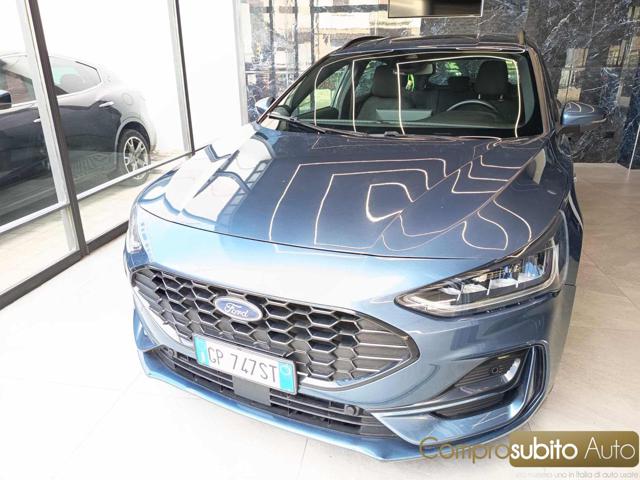 Ford Focus 1.0 EcoBoost Hybrid 125CV Powershift SW ST-Line De - foto 2 di 4