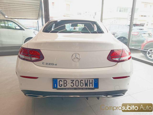 Mercedes-Benz C 220 d Auto Coupé Premium Plus - foto 4 di 4
