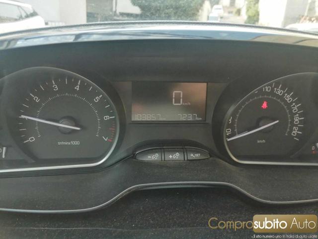Peugeot 2008 1° serie PureTech Turbo 110 S&S Allure - foto 4 di 4