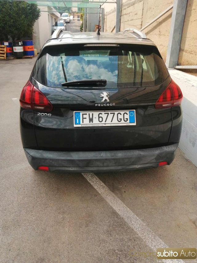 Peugeot 2008 1° serie PureTech Turbo 110 S&S Allure - foto 3 di 4