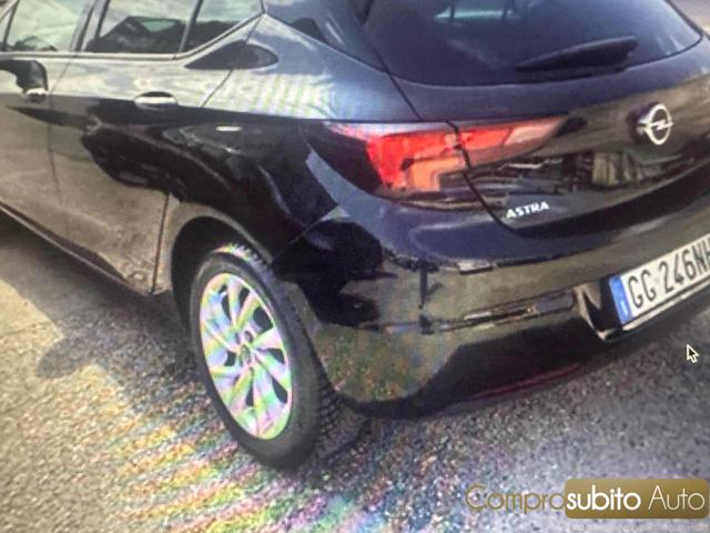 Opel Astra 1.5 CDTI 105 CV S&S 5 porte Business Elegance - foto 4 di 4