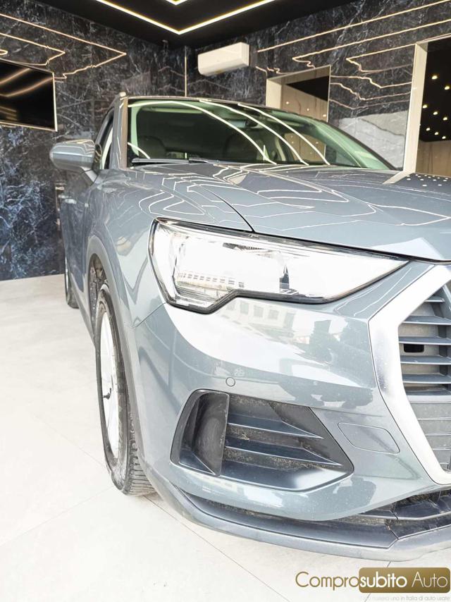 Audi Q3 35 TDI quattro Business - foto 4 di 4