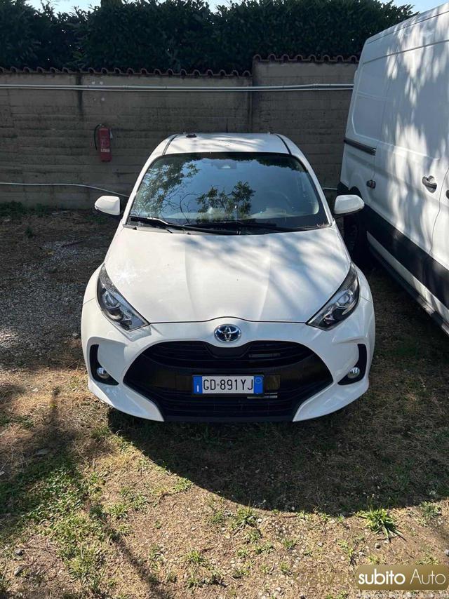 Toyota Yaris 1.5 Hybrid 5 porte Trend - foto 2 di 4