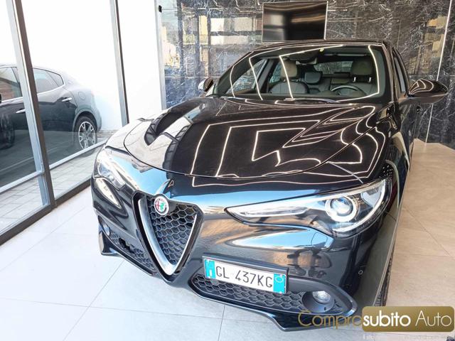 Alfa Romeo Stelvio 2.2 Turbodiesel 210 CV AT8 Q4 Veloce - foto 2 di 4
