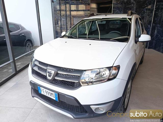 Dacia Sandero Stepway 0.9 TCe 12V 90 CV Start&Stop - foto 2 di 4