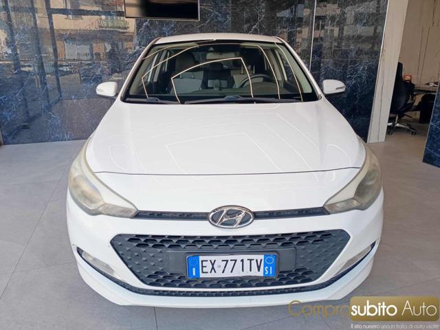 Hyundai i20 1.1 CRDi 12V 5 porte Comfort usato a PRATO
