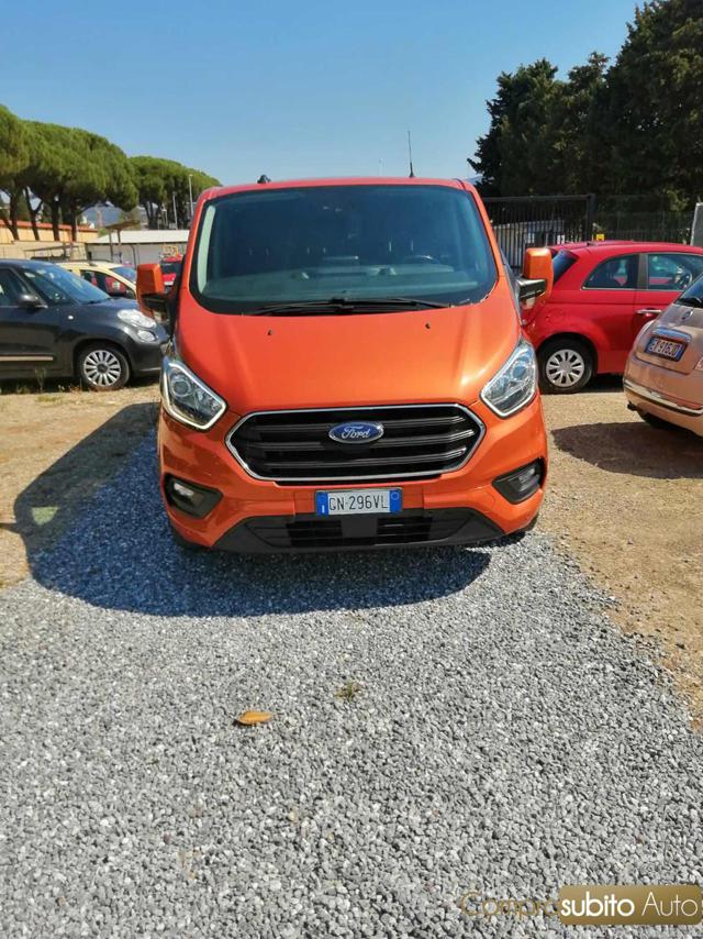 Ford Transit Custom 320 2.0 EcoBlue 6 POSTI 130 PC Combi + IVA 22% usato a PRATO