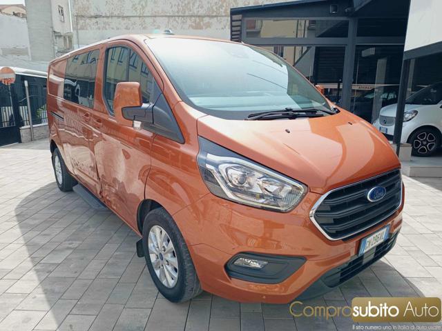 Ford Transit Custom 320 2.0 EcoBlue 6 POSTI 130 PC Combi + IVA 22% - foto 2 di 4