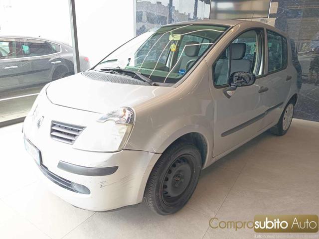 Renault Modus 1.2 16V Confort Dynamique - foto 3 di 23