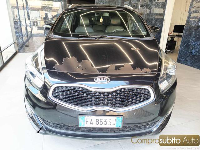 Kia Carens 1.7 CRDi 115 CV Class, del 2015, 278.000 km, in vendita a Prato (PO)