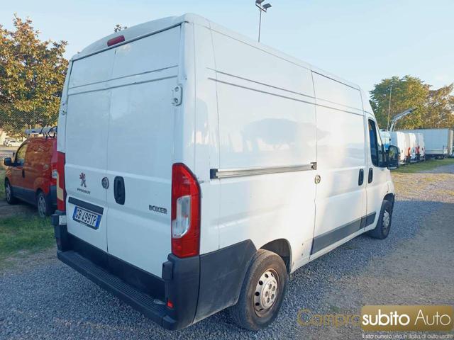 Peugeot Boxer 330 2.2 BlueHDi 120 S&S PC-TM Furgone - foto 4 di 21