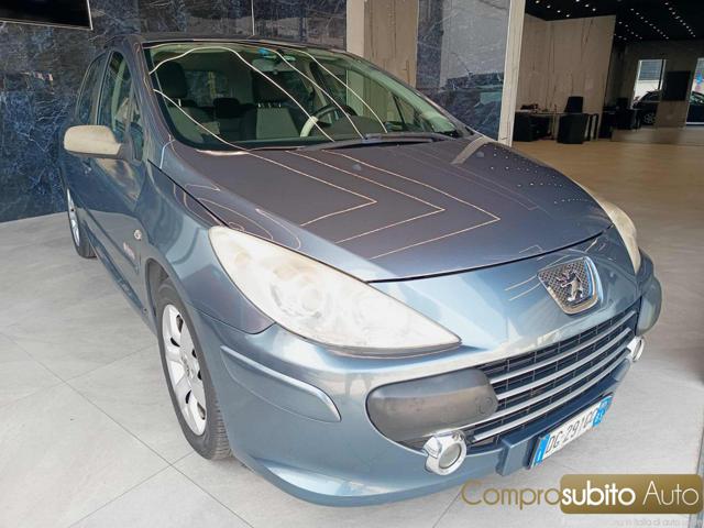 Peugeot 307 1.6 16V HDi 90CV 5p. D-Sign - foto 3 di 25