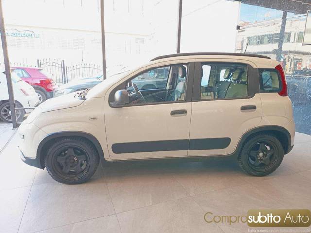 Fiat Panda 1.0 FireFly S&S Hybrid City Life - foto 4 di 4