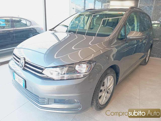 Volkswagen Touran 1.6 TDI 115 CV SCR DSG Executive BlueMotion Tech. - foto 2 di 38