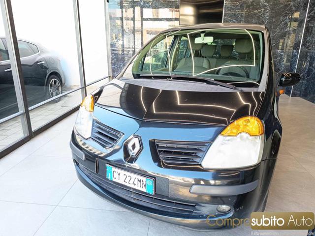 Renault Modus 1.2 16V Luxe Dynamique - foto 2 di 23