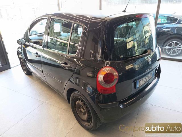 Renault Modus 1.2 16V Luxe Dynamique - foto 4 di 23