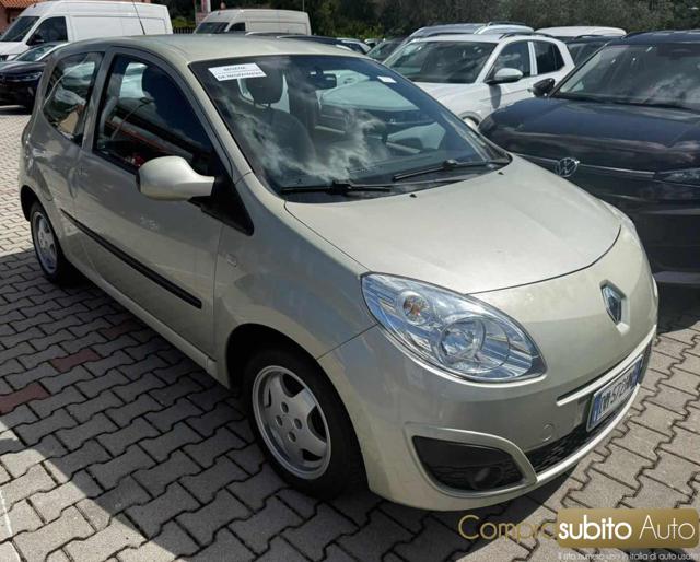 Renault Twingo 1.2 8V Dynamique, del 2007, 100.000 km, in vendita a Prato (PO)