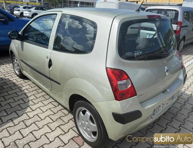 Renault Twingo 1.2 8V Dynamique - foto 3 di 4