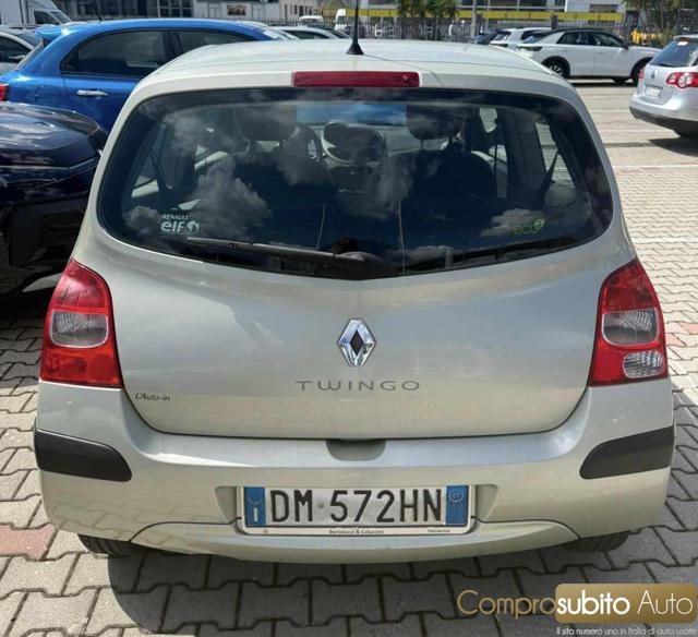 Renault Twingo 1.2 8V Dynamique - foto 4 di 4