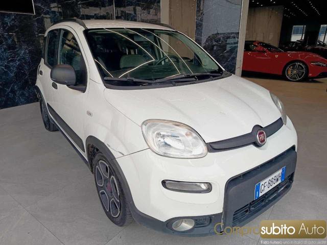 Fiat Panda 1.0 FireFly S&S Hybrid City Life - foto 3 di 4